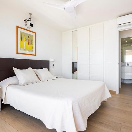 Beachfront -- New Luxury Apartment -- 1ª Linea Playa -- Fuengirola City Center -- Private Parking -- Panoramic Sea Views -- Dış mekan fotoğraf