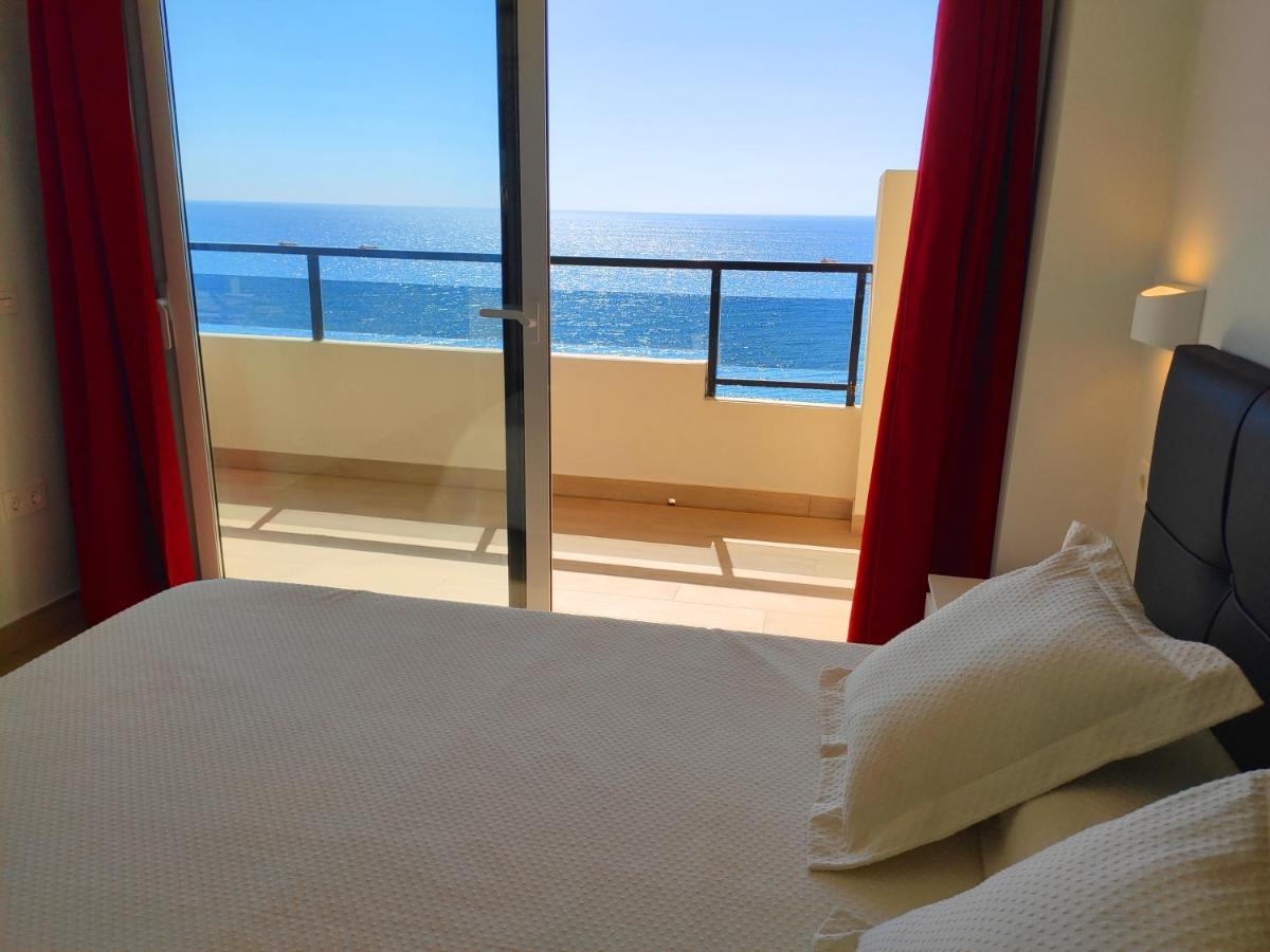 Beachfront -- New Luxury Apartment -- 1ª Linea Playa -- Fuengirola City Center -- Private Parking -- Panoramic Sea Views -- Dış mekan fotoğraf