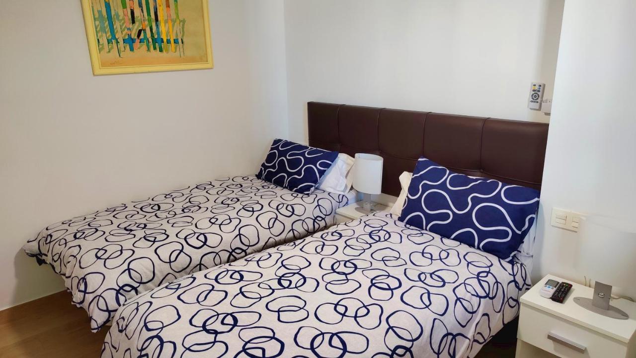 Beachfront -- New Luxury Apartment -- 1ª Linea Playa -- Fuengirola City Center -- Private Parking -- Panoramic Sea Views -- Dış mekan fotoğraf